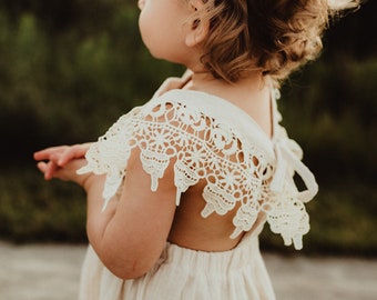 Boho Lace Flower Girl Dresses, Baby Gift, Linen Girls Dresses, Bohemian Beach Wedding Infant Dresses