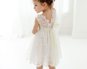 Robe de fille à fleurs blanches Boho, robe de mariée en tulle rustique, Will You Be My Flower Girl Proposition, robes Boho