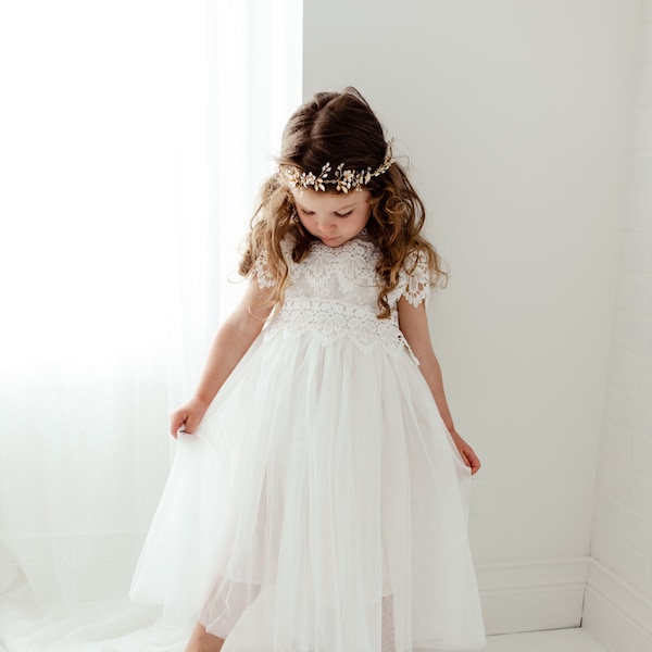 Boho White Lace Flower Girl Dress, Romantic Toddler Tulle Wedding Gown, Rustic Crochet Bohemian