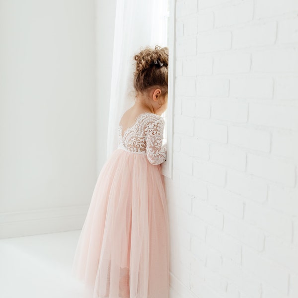 Robe de demoiselle d'honneur en dentelle bohème, robe de mariée à manches longues en tulle rose poudré, robe de bal longue au sol, robe bohème. Jocelyne