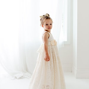 Boho Lace Flower Girl Dress, Cream Tulle Wedding Dress for Girls, Beach Rustic Bohemian Junior Bridesmaid Gown image 5