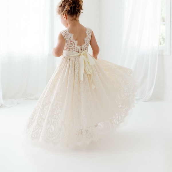 Robe de fille à fleurs en ivoire d’ivoire, robe de mariée en tulle rustique, Will You Be My Flower Girl Proposal, robes Boho