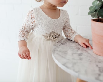Boho White Lace Flower Girl Dress, Ivory Tulle Long Sleeve Wedding Gown, Floor-Length Toddler Princess Dress, Junior Bridesmaid Outfit