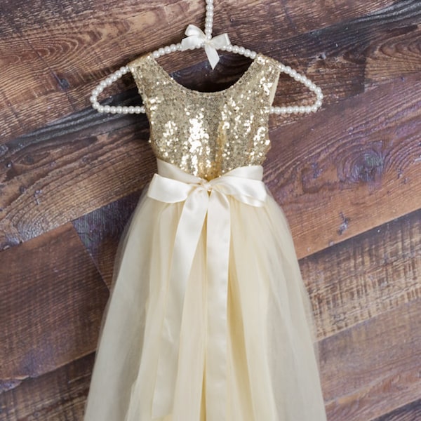 Romantisk Guldfärgad Paljettklänning för Brudnäbb, Elfenbensfärgad Tyll Golvlång Brudklänning, Elegant Boho Chic Boho Födelsedags- & Brudklänning