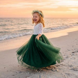 Boho Blumenmädchen Kleid, Jägergrün Tüll Spitze Brautkleid, Einfaches Blumenmädchen Vorschlag Kleid Bild 1