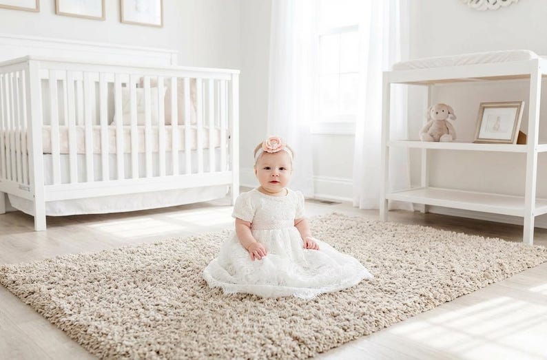 Vestido de bautizo de encaje blanco bohemio Eve, vestido de bautizo para niña, atuendo para niña de las flores para el día de la bendición imagen 1