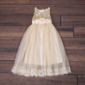 Bloemenmeisjesjurk champagnetule, baljurk gouden pailletten, boho-bruiloft, hoofdband afbeelding 4