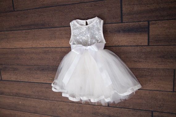 white tulle flower girl dress