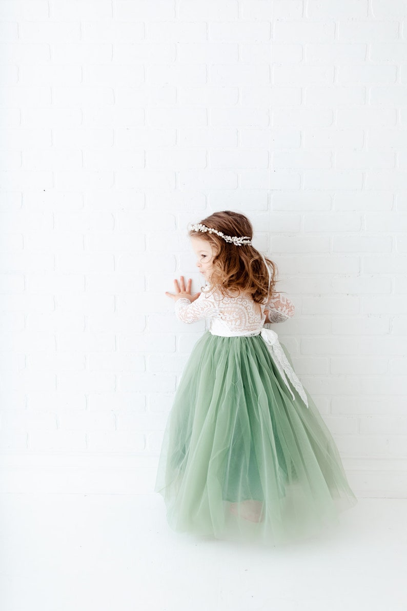 Dusty Sage Mint Green Long Sleeve Wedding Gown Boho Chic Beach Fern Eucalyptus Seagrass Floor Length White Lace Flower Girl Dress