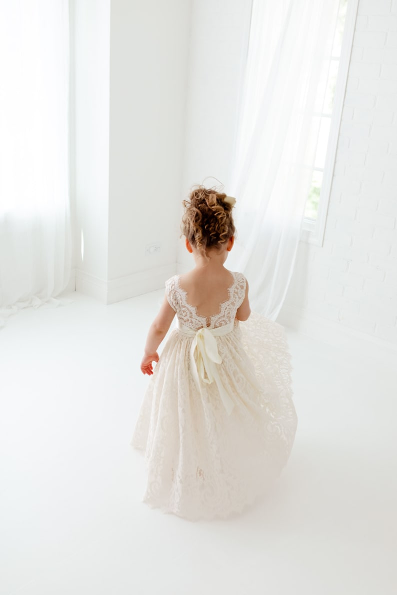Boho Lace Flower Girl Dress, Cream Tulle Wedding Dress for Girls, Beach Rustic Bohemian Junior Bridesmaid Gown image 8