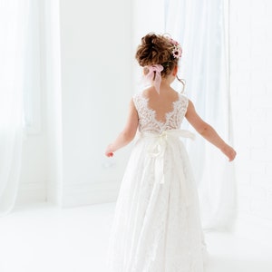 Boho Lace Flower Girl Dress, White Tulle Wedding Dress for Girls, Beach Rustic Bohemian Junior Bridesmaid Gown image 5