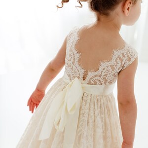 Boho Lace Flower Girl Dress, Cream Tulle Wedding Dress for Girls, Beach Rustic Bohemian Junior Bridesmaid Gown image 4