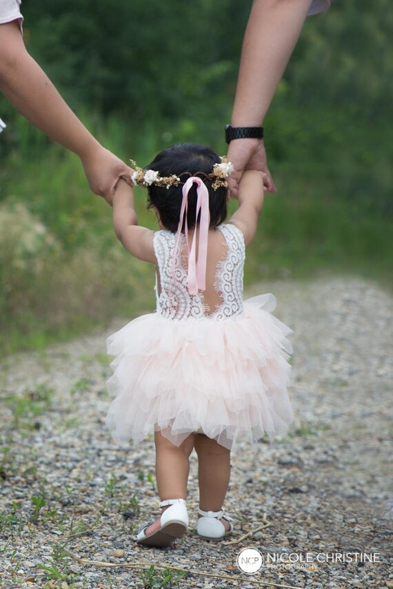 Little girl 2025 beach wedding dresses
