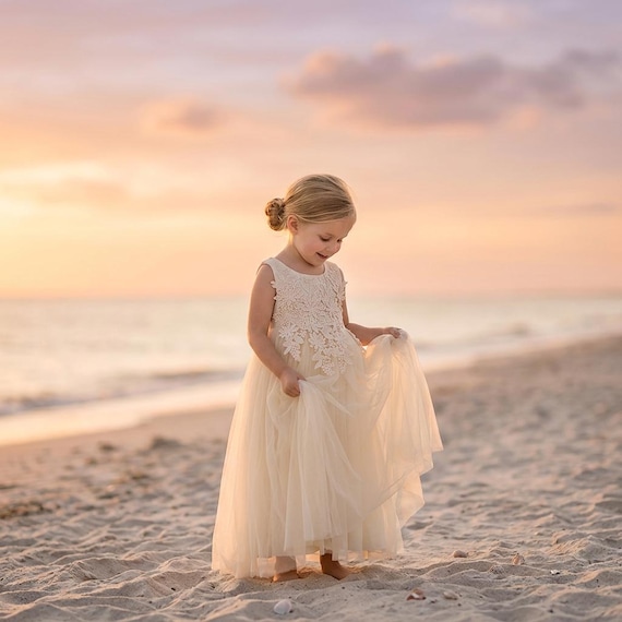 junior bohemian dresses 2024 Boho Flower Girl Dresses, Long Sleeve Junior Bridesmaid Dress, Bohemian 1st Communion Dresses for Girls