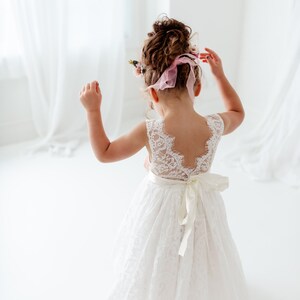 Boho Lace Flower Girl Dress, White Tulle Wedding Dress for Girls, Beach Rustic Bohemian Junior Bridesmaid Gown image 4