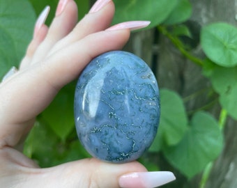 Moss Agate Crystal Palm Stone