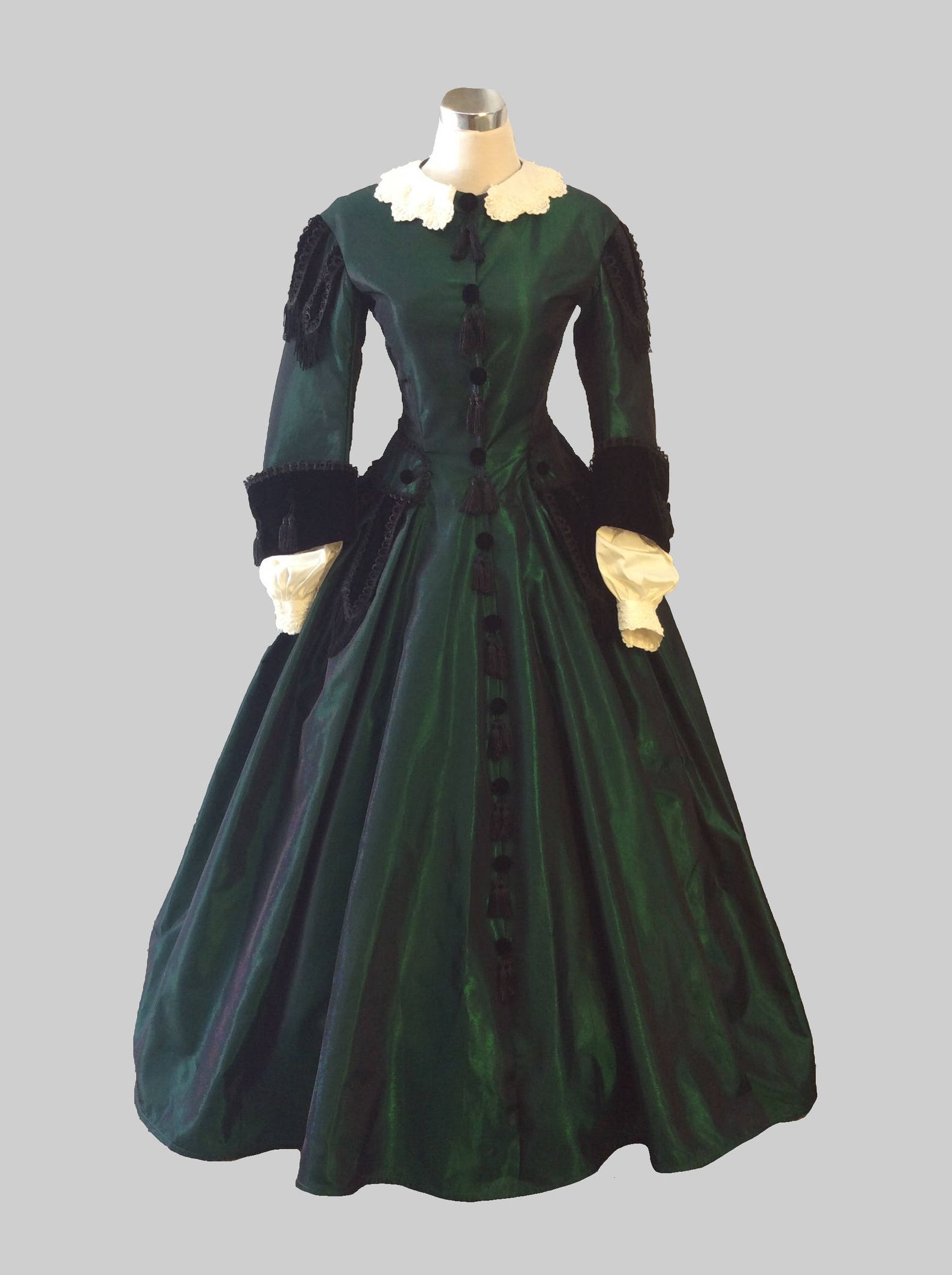 Renaissance Emerald Taffeta Velvet Lace Dress - Etsy