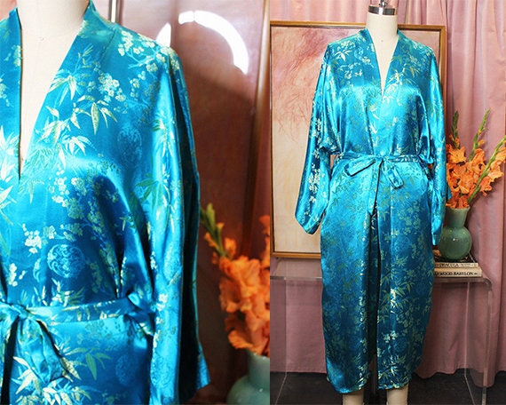 Turquoise Embroidered Silk Robe With Waist Tie (S/