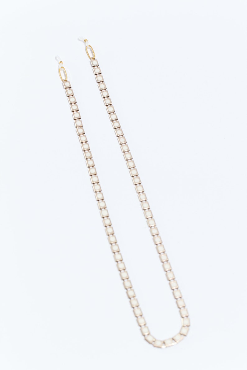 The White Jelly Belly Eyeglass Chain