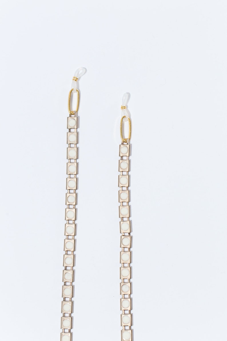The White Jelly Belly Eyeglass Chain