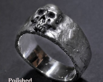 Skull Ring, Small-medium Skull Ring, Mens Women's Skull Ring, Silver Skull Ring