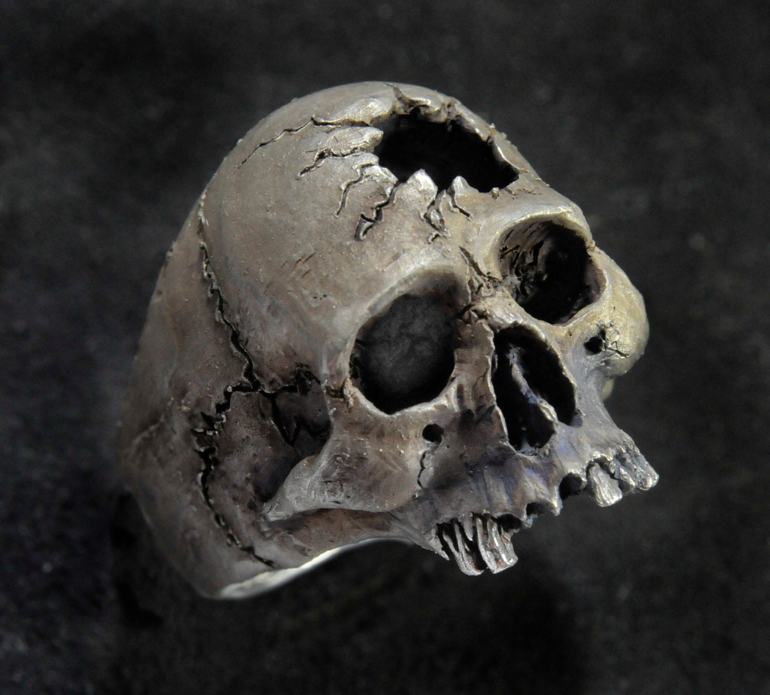 Jim Skull Ring - Etsy