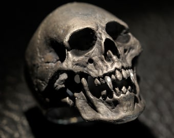Vampire Skull Ring,Large Size, Mens Silver Skull Ring, Dracula, Silver Skull Ring,Etsy,Dead Rings.925