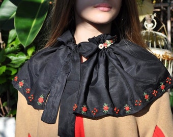 extra large collar, detachable collar, ruffle black collar, embroidered collar, Peter Pan collar, classic black collar, designer big collar