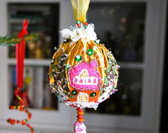 embroidery Xmas ball, yellow Xmas ball, handmade Christmas, pendant Christmas, handmade Xmas ball, vintage style Xmas, Christmas tree ball