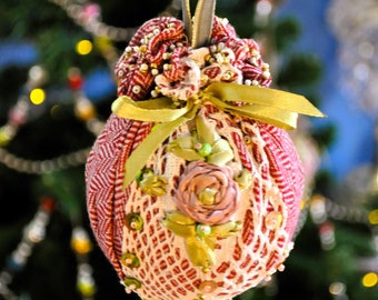 embroidery Xmas ball, rose Christmas balls, handmade Christmas, pendant Christmas, handmade Xmas ball, vintage style Xmas