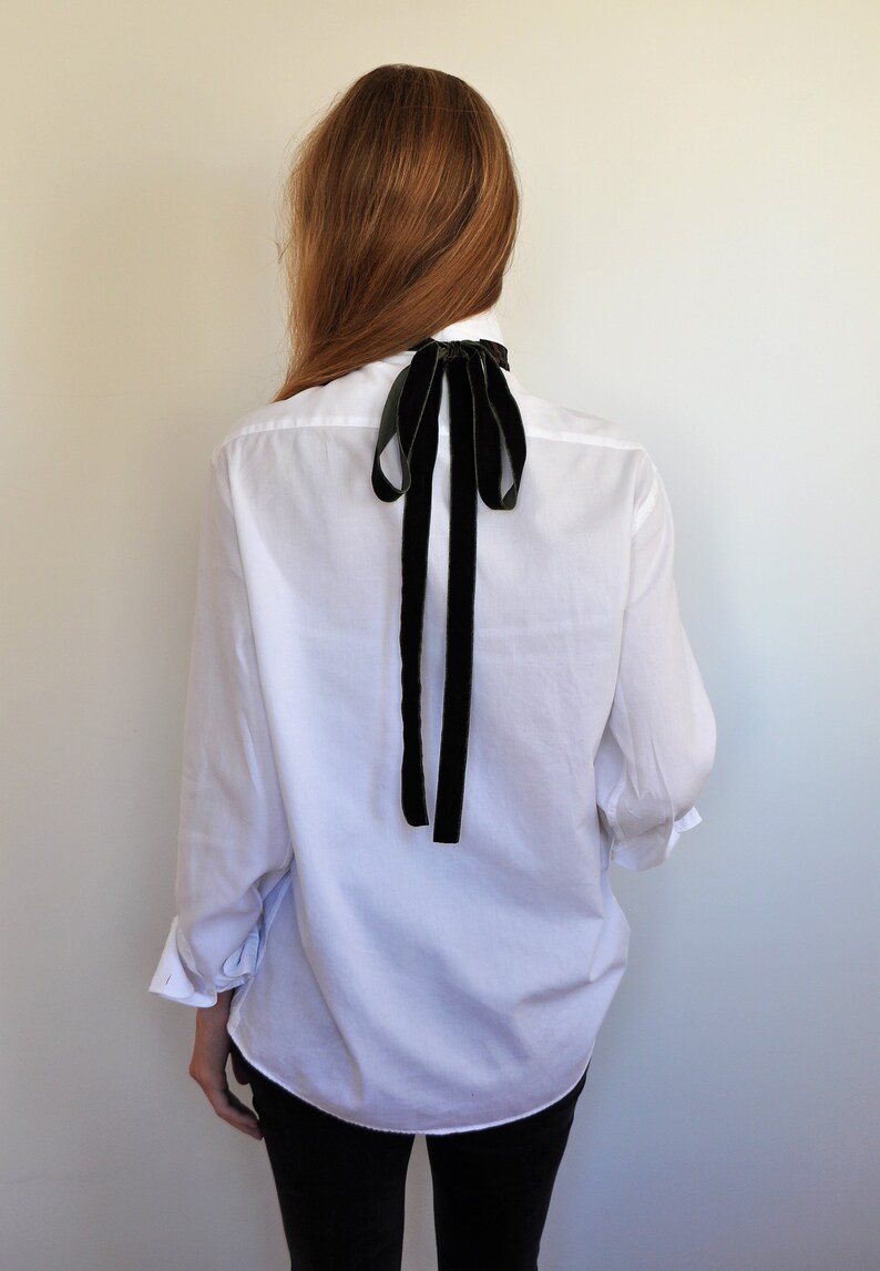 Viktoriansk jabot handbroderad med spets och avtagbar krage bild 3