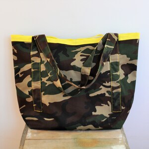 large shoulder bag, large camo beach bag, tote bag camo print, camouflage bag, military print tote, shopper bag camo, military beach bag image 6