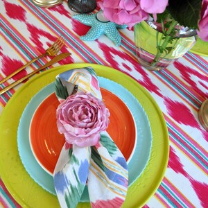 Nappe majorquine en tissu traditionnel majorquin, 198 x 242 cm, ikat rose à volants, décor méditerranéen image 18