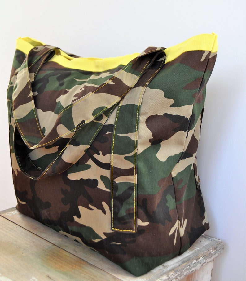 large shoulder bag, large camo beach bag, tote bag camo print, camouflage bag, military print tote, shopper bag camo, military beach bag image 8