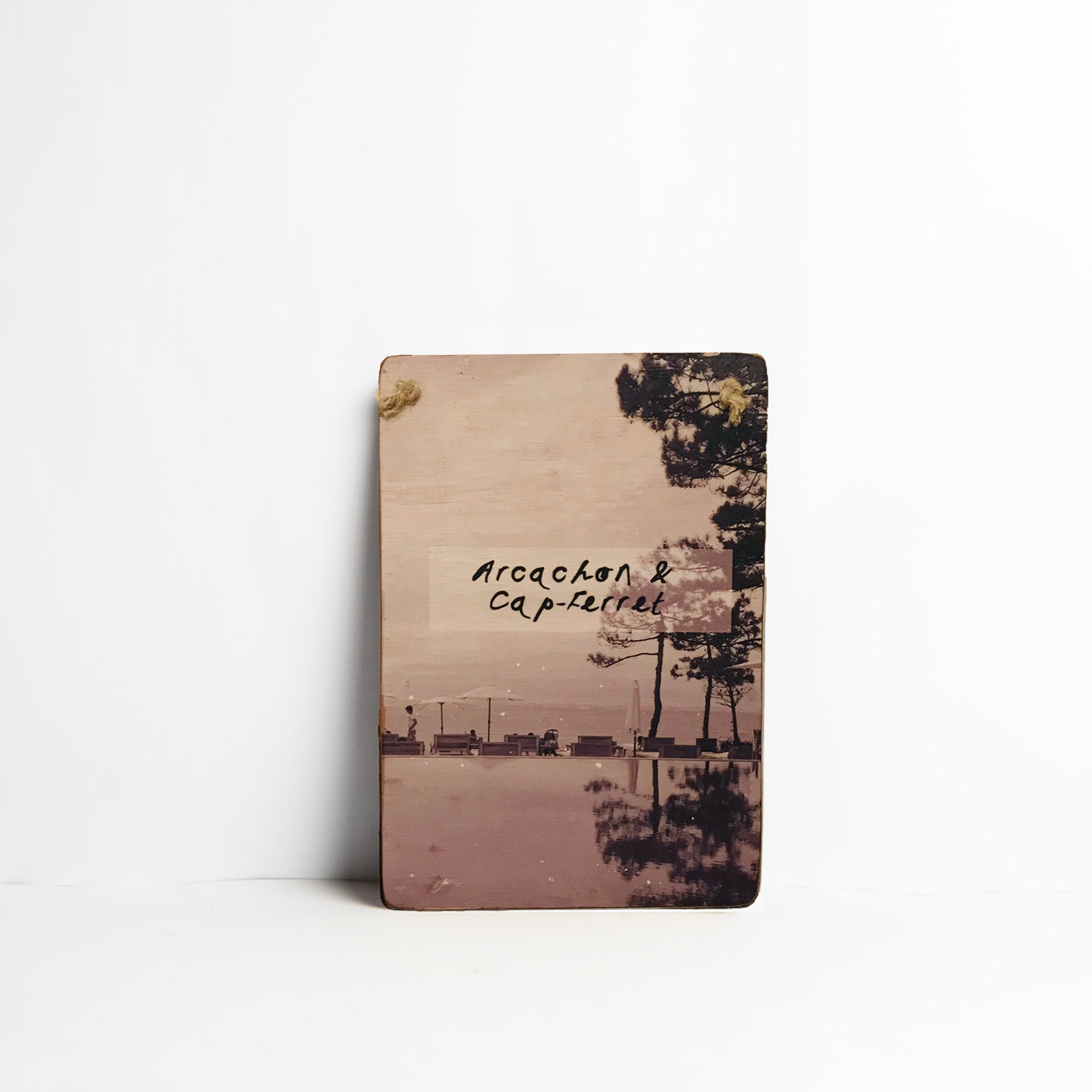 La Coorniche- Impression sur Bois - Transfert Bois. Décoration Murale Vintage Illustration Rétro Voy