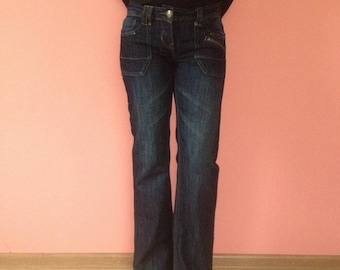 Spedizione gratuita!!! Jeans vintage NEXT Denim. Jeans blu NEXT. Jeans bootcut. Jeans a zampa a vita media. Taglia 36 (XS/S, US4, UK8)