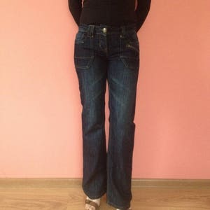Livraison gratuite !!! jean NEXT vintage. Jean bleu NEXT. Jean bootcut. Jean évasé taille moyenne.  Taille 36 (XS/S, US4, UK8)