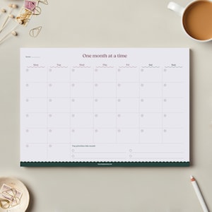 A4 Monthly Planner Desk Pad, Monthly Desk Planner, Monthly Planner Notepad, Daily Planner Notepad, To-Do List Desk Planner, New Job Gift