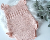 Baby romper, retro vintage, size 0.3 months, hand knitted in 100 pink cotton yarn, small ruffles