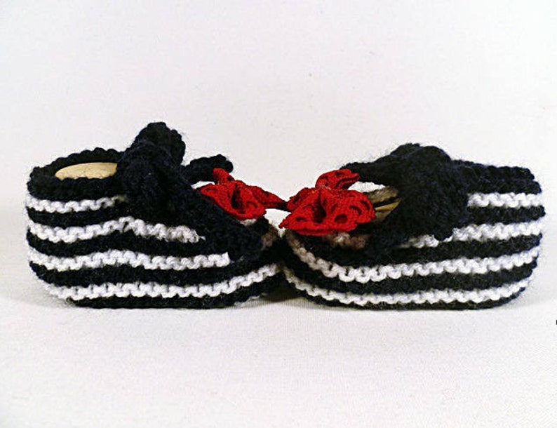 Baby pantoffels 0-3 maanden in de vorm van ballerina's de mariniers die knopen afbeelding 4