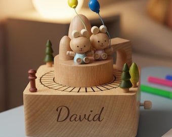 Gepersonaliseerde houten muziekdoos voor kinderen, aangepaste houten speeldoos beer en trein, nieuw babycadeau, babyshowercadeau, decoratie kinderkamer