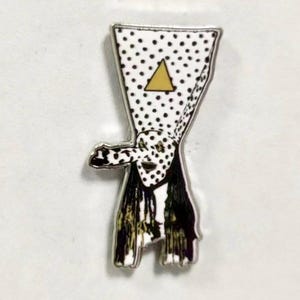 Angine de Poitrine Khn and Klek Set of Two (2) Enamel Pins - 1.25" tall