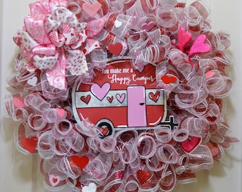 Happy Camper Valentines Wreath