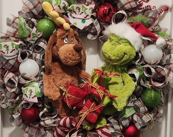 Grinch and Max Christmas Wreath with lights