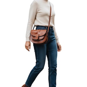 Tan Leather Messenger Bag – Handmade Vintage Saddle Crossbody image 2