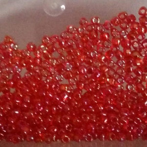 20gs Size 8/0 Miyuki Seed Beads Col No 1158 - Scarlet Transparent with Rainbow.
