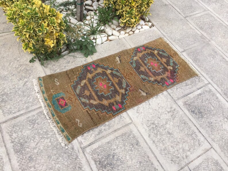 Turkish Rug HANDMADE Carpet Rug Vintage Rug Decorative Rug Wool Area Rug 16\u201dx40\u201d inches Wool Rug Doormat 41x100 Cm Small Carpet Rug