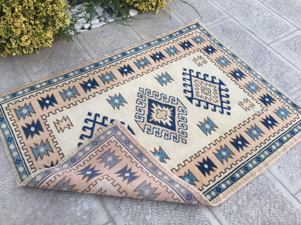 Vintage Distressed Beautiful Carpet Rug, Handmade Turkish Small Rug, Wool Floor Rug, Bedside Area Rug, 35 X 48 Inch / 2.9 X 4 Feet Unique - Etsy Vintage Distressed Beautiful Carpet Rug, Handmade Turkish Small Rug, Wool Floor Rug, Bedside Area Rug, 35 X 48 Inch / 2.9 X 4 Feet Unique - Etsy