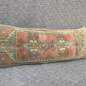 Funda de almohada lumbar estilo bohemio: almohada lumbar de lana estilo alfombra vintage, almohada lumbar para cama de 12x33 con relleno. ¡¡¡ENTREGA CON IMPUESTOS PAGADOS!!!