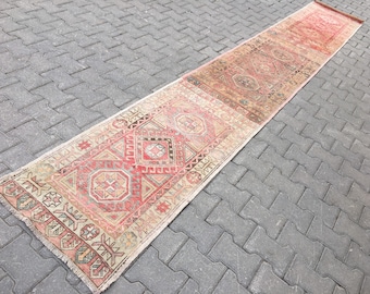 Alfombra de lana tejida a mano: colores suaves, diseño tradicional (6,7 x 4,2 m)